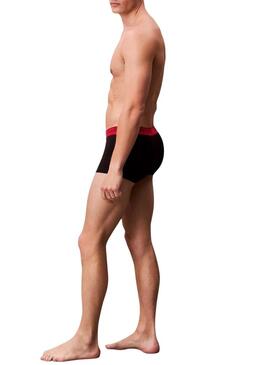 Confezione di 3 boxer Calvin Klein Jeans a vita bassa neri con colori vivaci per uomo.