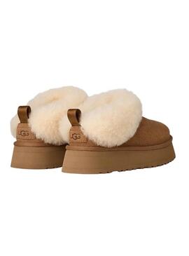 Zoccoli UGG Tazzelle color cammello per donne