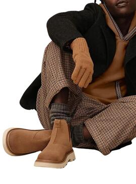 Stivali UGG Chelsea castagno per uomo.