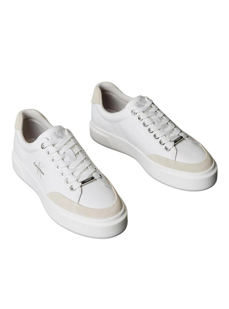 Sneakers Calvin Klein Jeans Basket bianche da donna.