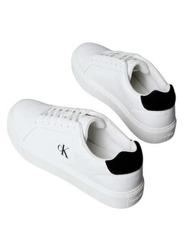 Sneakers Calvin Klein Jeans Classic Cupsole bianche da uomo.
