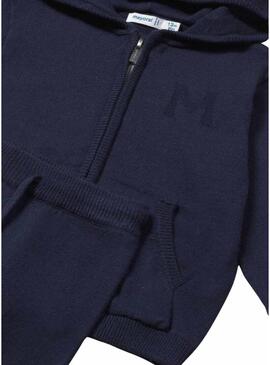 Tuta due pezzi Mayoral in maglia blu scuro per neonato.