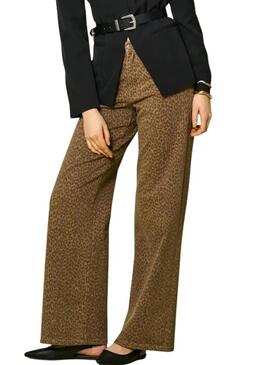 Pantaloni Only Madison stampa animalier marrone per donna.