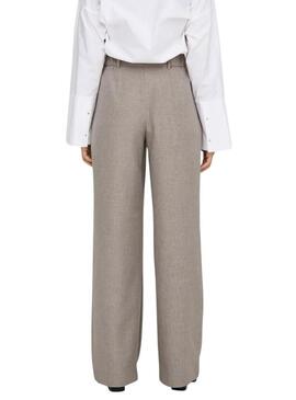 Pantaloni Only Linda grigi taupe per donna.