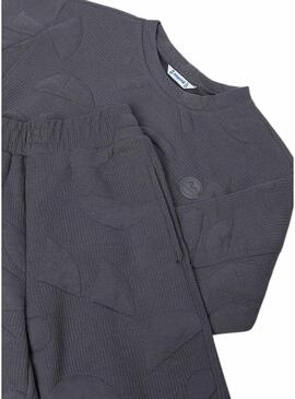 Tuta grigia imbottita Mayoral per bambina.