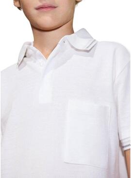 Polo Mayoral con tasca bianca per bambino.