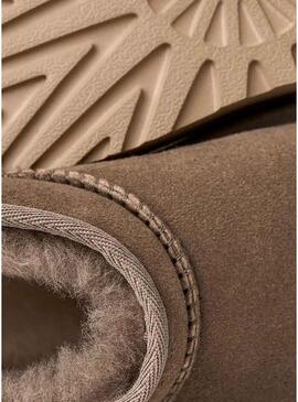 Stivali UGG Classic ultra mini marrone per donna