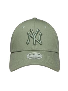 Berretto New Era MLB League Essential New York Yankees 9FORTY verde per donna.