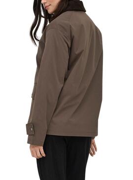 Giacca Only Evelyn marrone da donna.