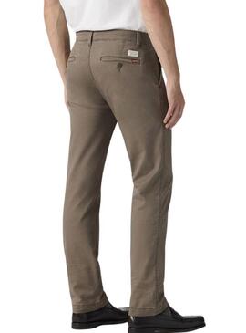 Pantaloni Levis XX Chino Authentic Relaxed color kaki per uomo