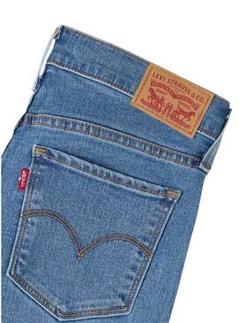 Jeans Levis 314 Shaping Straight blu per donna.