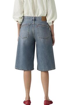 Shorts Levi's Super Baggy Jort denim per donna.