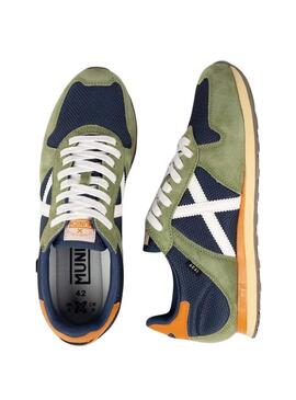 Scarpe Munich Massana Classic verdi e blu navy per uomo.