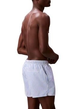 Costume da bagno Calvin Klein Jeans Penny Stripe blu per uomo.