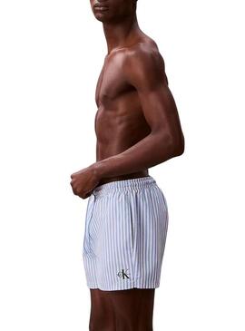 Costume da bagno Calvin Klein Jeans Penny Stripe blu per uomo.