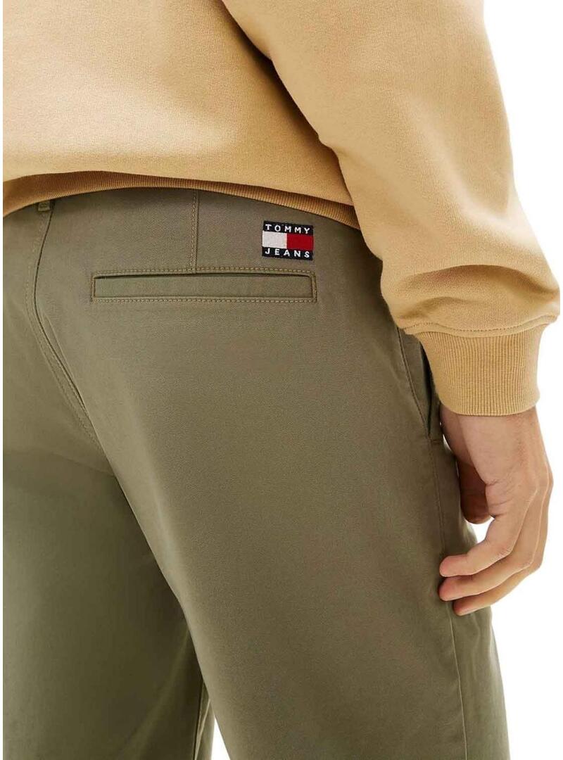 Bermuda Tommy Jeans Scanton verde per uomo.