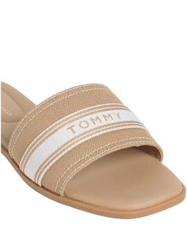 Sandali mules Tommy Hilfiger color tostato per donna.