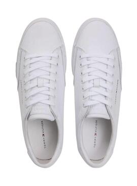 Sneakers Tommy Hilfiger Vulc Core in pelle bianca per uomo.