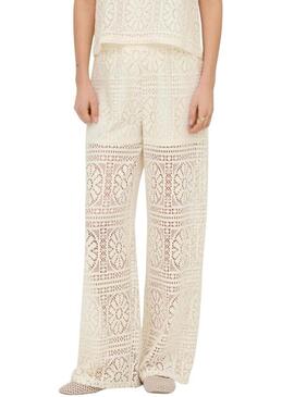 Pantaloni Only Llian in pizzo bianchi per donna.