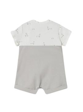 Set effetto peto beige con maglietta bianca stampata per bambino.