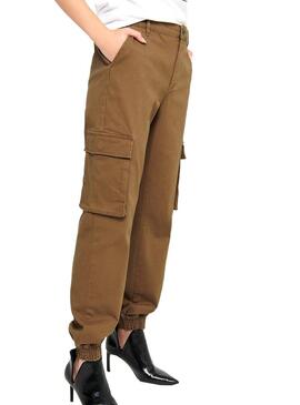 Pantalon Only Madea Cargo Tostado per Donna